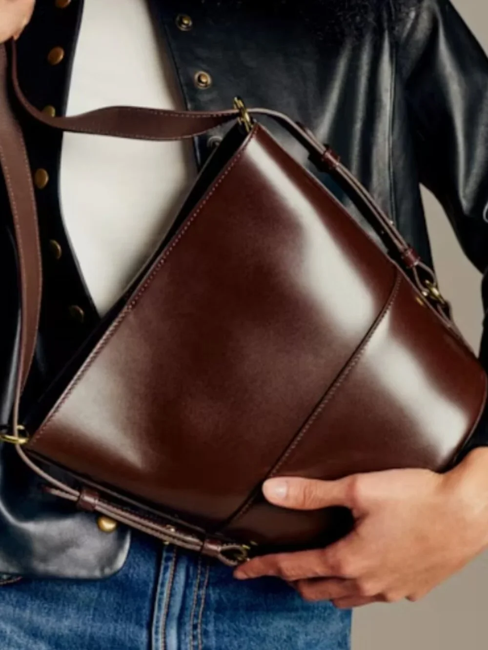 Sezane - Gary Bag - Glossy Chocolate